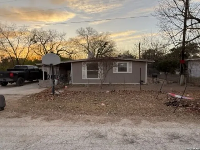 $194,900 | 211 Clark Street, Ingram, TX 78025