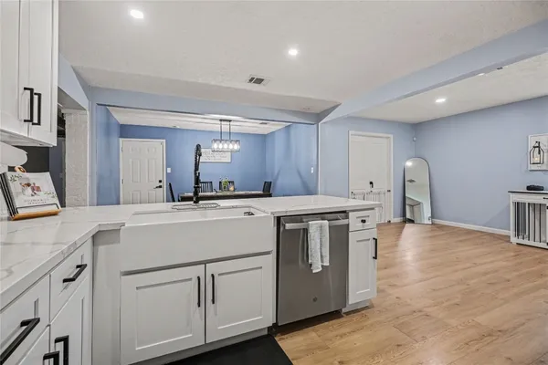 $274,950 | 1706 Jane Drive, Pasadena, TX 77502