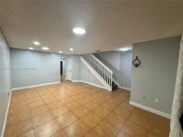 $2,495 | 7005 Northwest 173rd Drive, Unit 1702, Hialeah, FL 33015