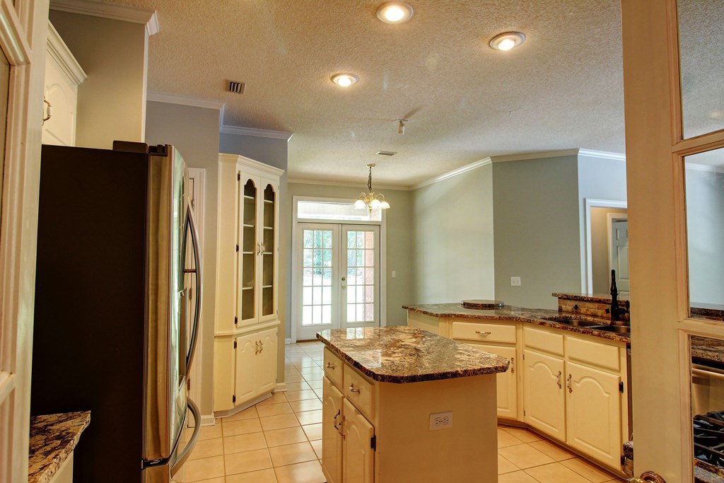112 Lockwynn Trace Dothan, AL 36303 - Photo 7 of 39