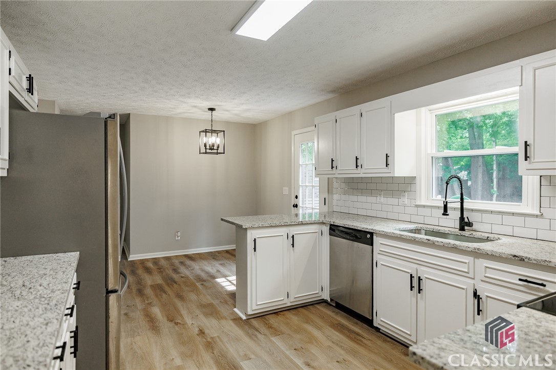 870 Rutherford Drive Dacula, GA 30019 - Photo 13 of 62 Gallery Image 13