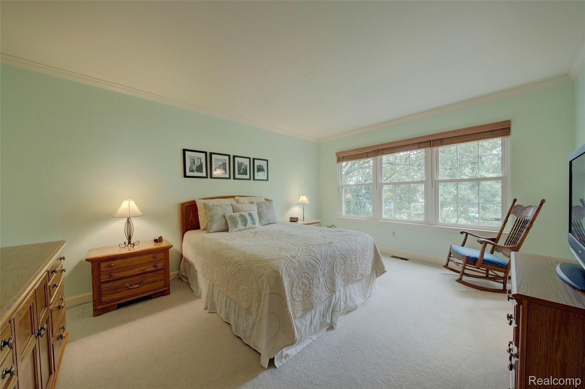 1035 Paddington Road Canton, MI 48187 - Photo 25 of 51 26. Master Bedroom