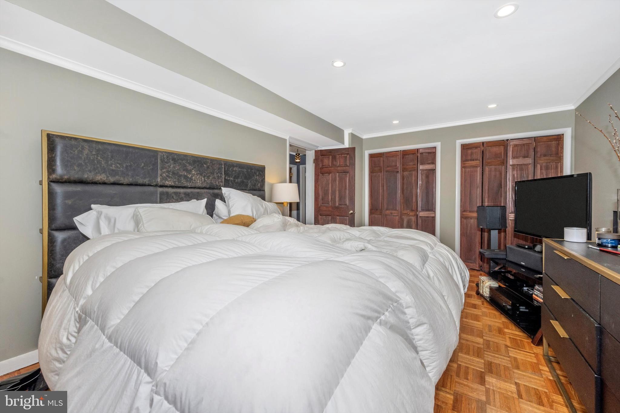 6604 Greyswood Road Bethesda, MD 20817 - Photo 28 of 61 Gallery Image 28