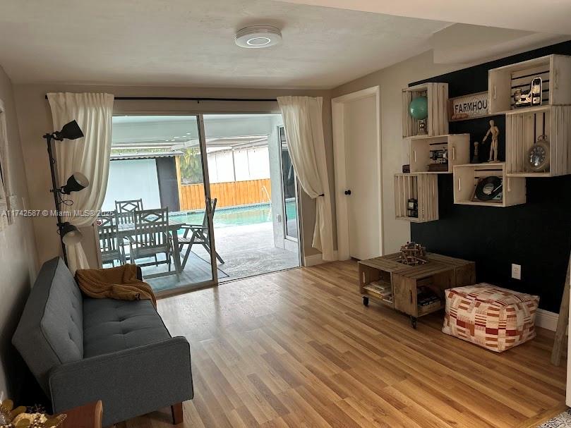 160 4th Street Naples, FL 34113 - Photo 16 of 33