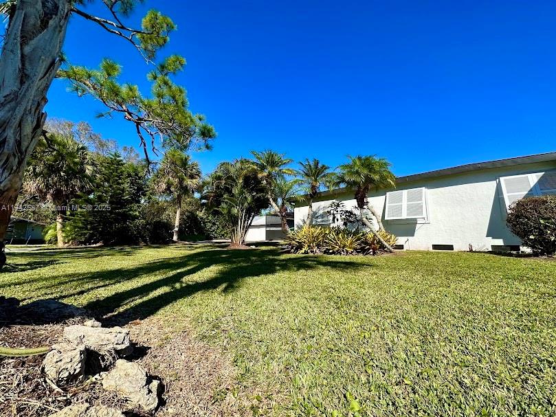 160 4th Street Naples, FL 34113 - Photo 6 of 33