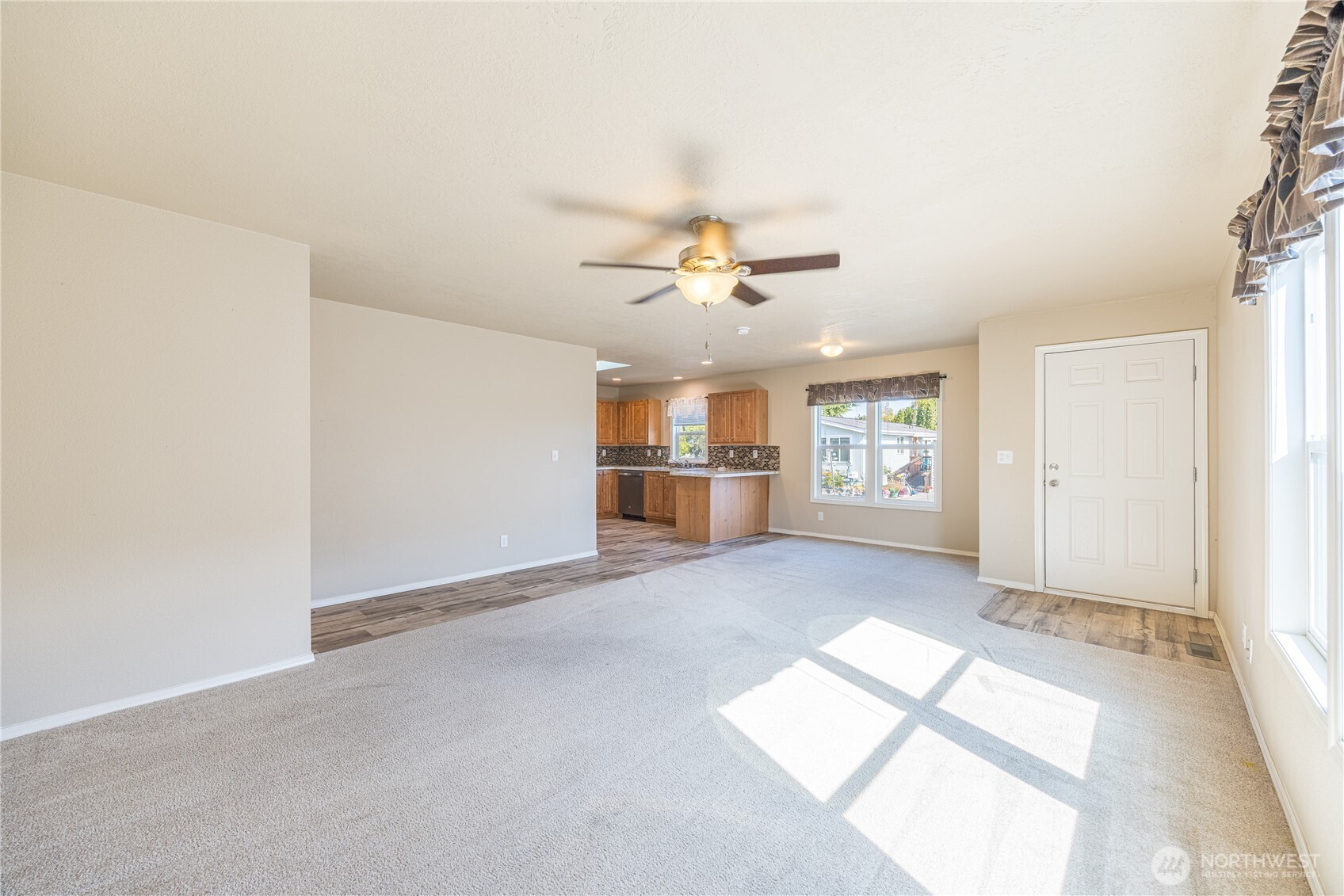 330 Gupster Road, Unit 35 Sequim, WA 98382 - Photo 6 of 23