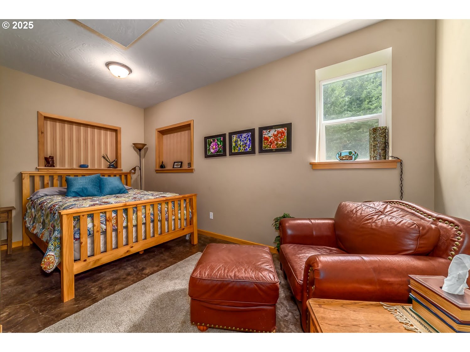 21626 Glaze Road Noti, OR 97461 - Photo 25 of 43 a bedroom with furniture and a window
