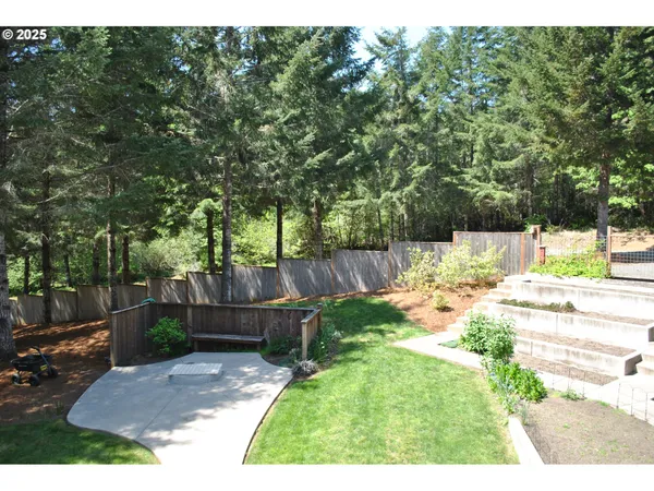 $1,199,900 | 21626 Glaze Road, Noti, OR 97461