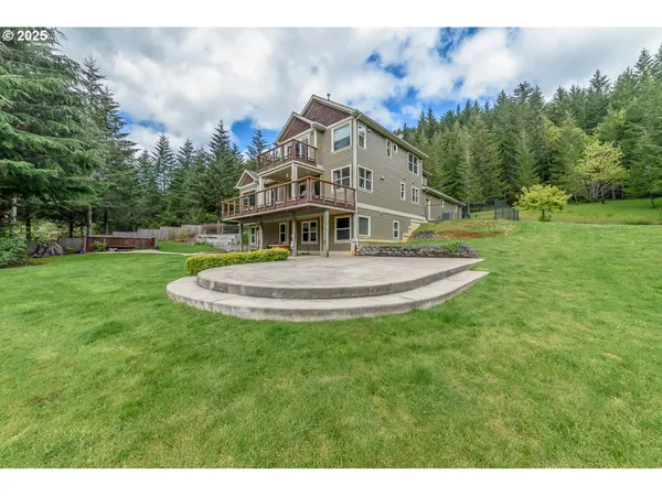 $1,199,900 | 21626 Glaze Road, Noti, OR 97461