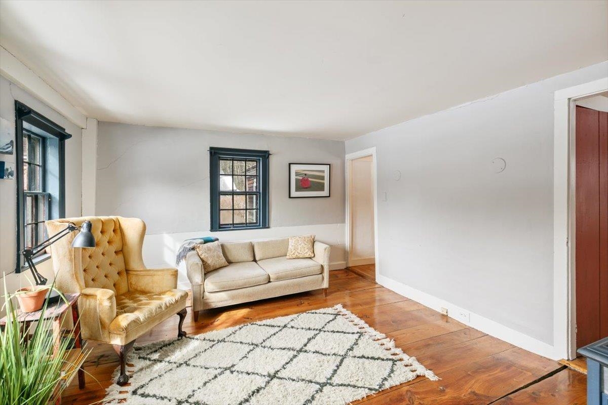 46 Cottage Road Kensington, NH 03833 - Photo 5 of 40 Gallery Image 5