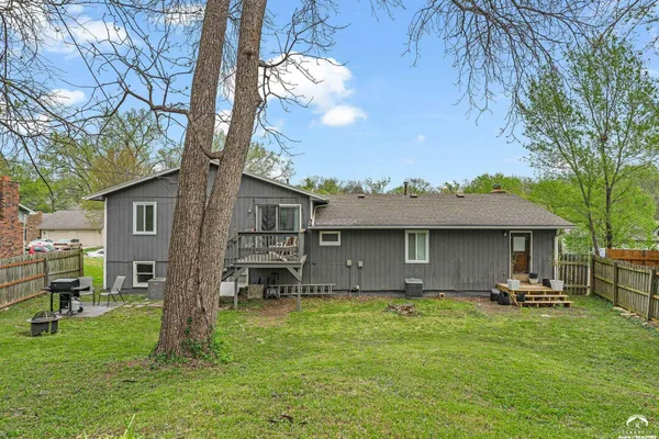 $325,000 | 1027 Jana Drive, Lawrence, KS 66049