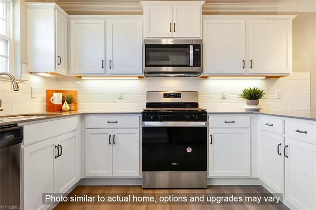 $298,070 | 121 Pk Rdg Drive, Elkin, NC 28621