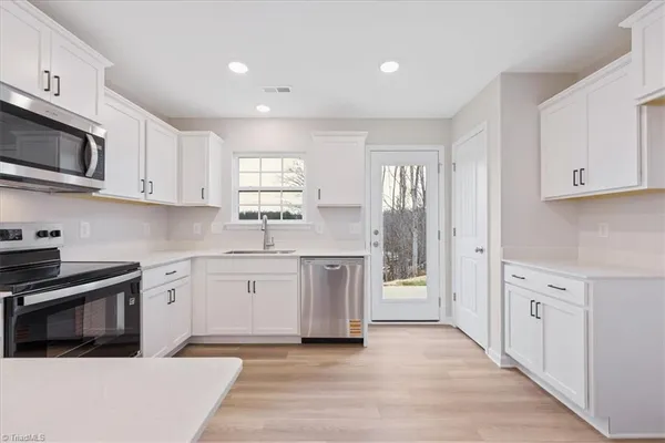 $298,070 | 121 Pk Rdg Drive, Elkin, NC 28621