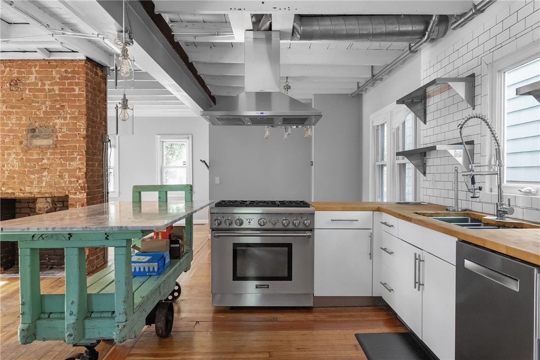 82 Willow Street Providence, RI 02909 - Photo 20 of 40