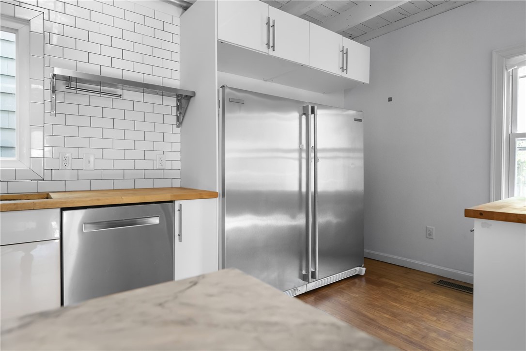 82 Willow Street Providence, RI 02909 - Photo 22 of 40