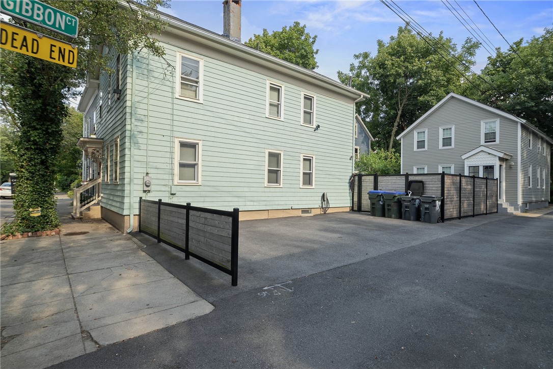 82 Willow Street Providence, RI 02909 - Photo 4 of 40