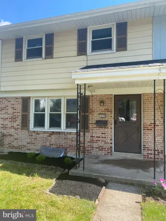 $254,900 | 121 Pennbrook Avenue, Robesonia, PA 19551