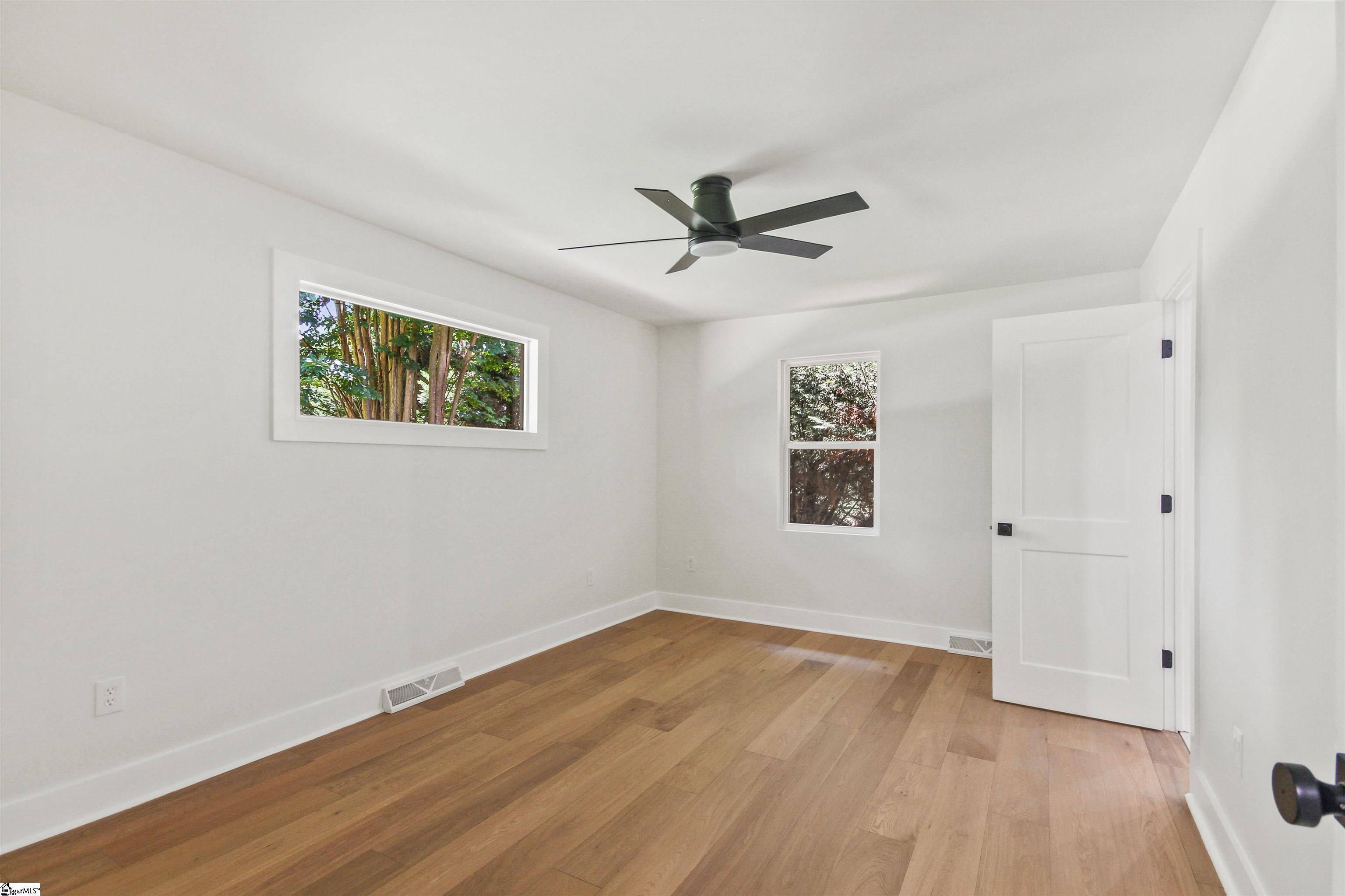 501 Cely Road Easley, SC 29642 - Photo 9 of 36