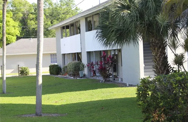 $1,550 | 1775 6th Avenue, Unit 8, Vero Beach, FL 32960