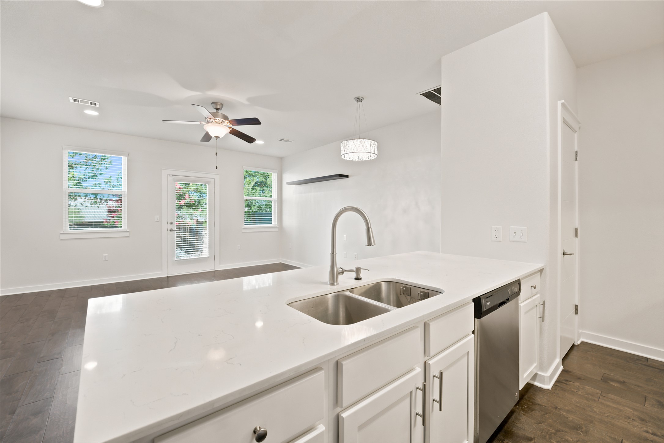 8921 Parker Ranch Circle, Unit B Austin, TX 78748 - Photo 6 of 22