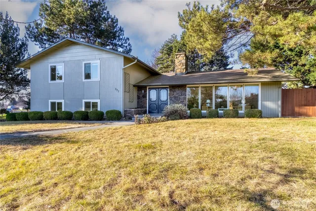 $595,000 | 377 Highland Park Drive, College Place, WA 99324