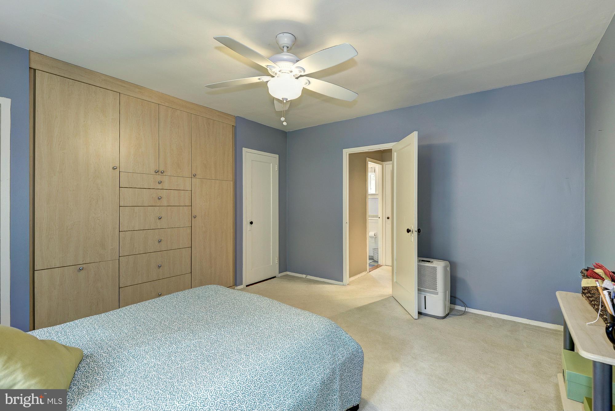 1733 Preston Road, Unit 960 Alexandria, VA 22302 - Photo 8 of 15 Bedroom