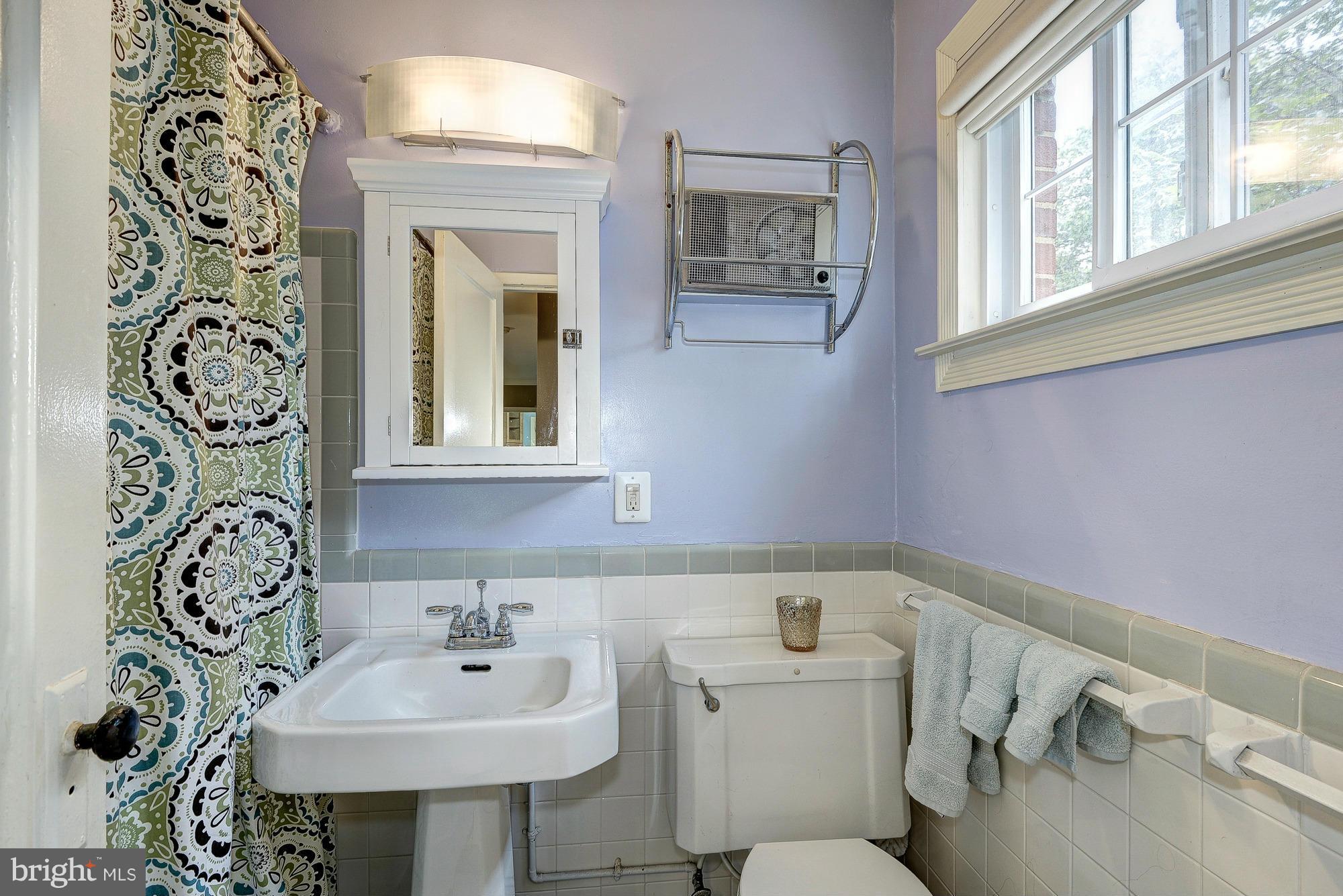 1733 Preston Road, Unit 960 Alexandria, VA 22302 - Photo 9 of 15 Bath