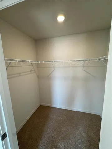 $2,699 | 19611 West 201st Street, Spring Hill, KS 66083