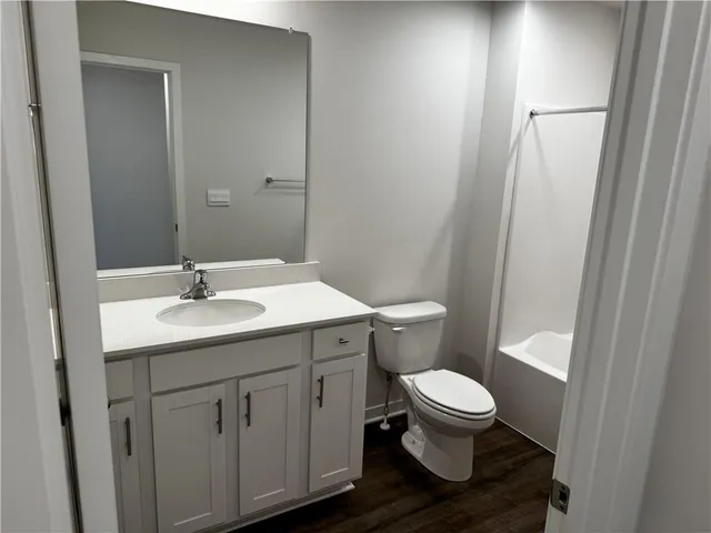 $2,699 | 19611 West 201st Street, Spring Hill, KS 66083