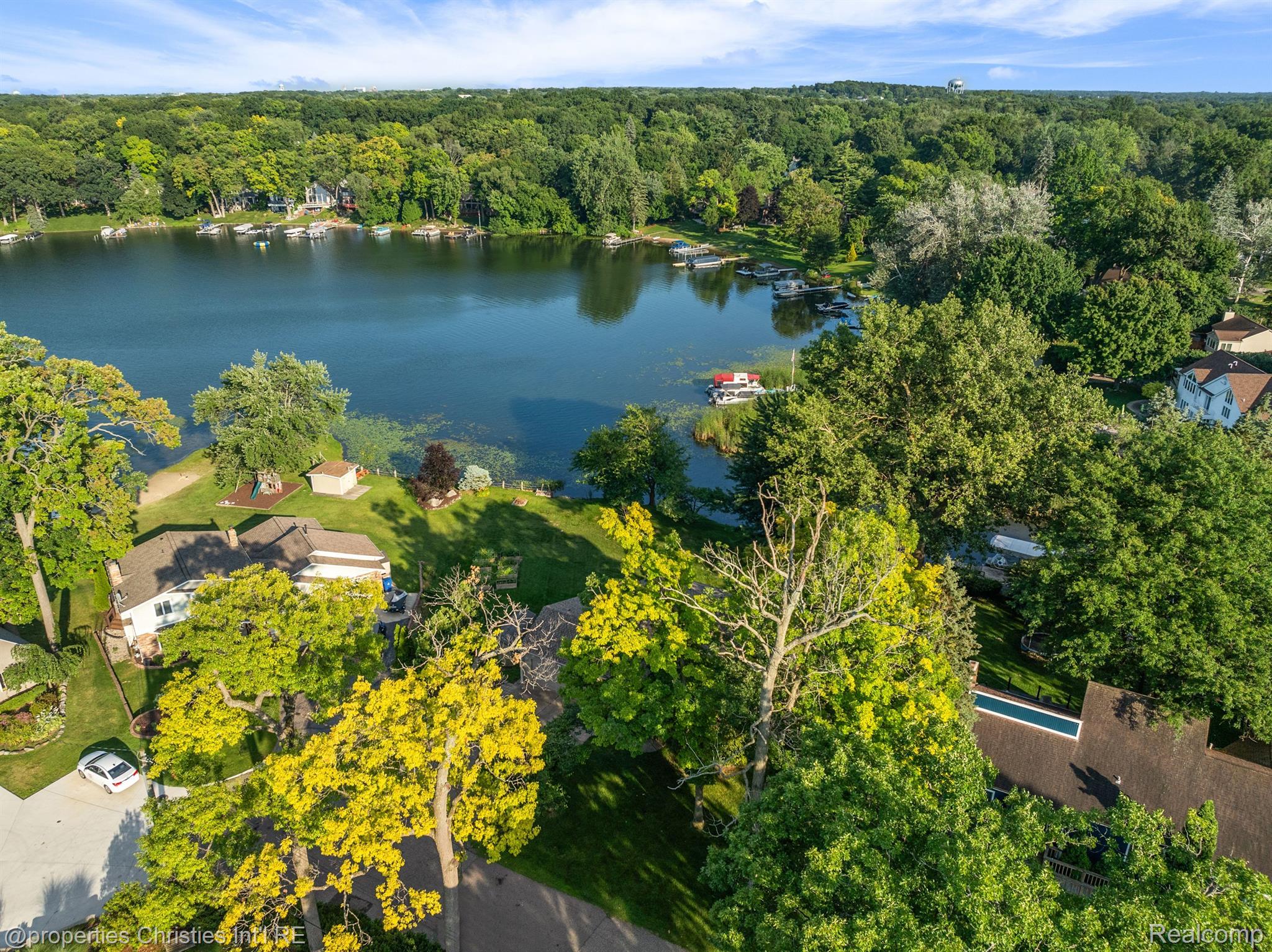 3935 Pitt Road Waterford, MI 48328 - Photo 52 of 59 Gallery Image 52