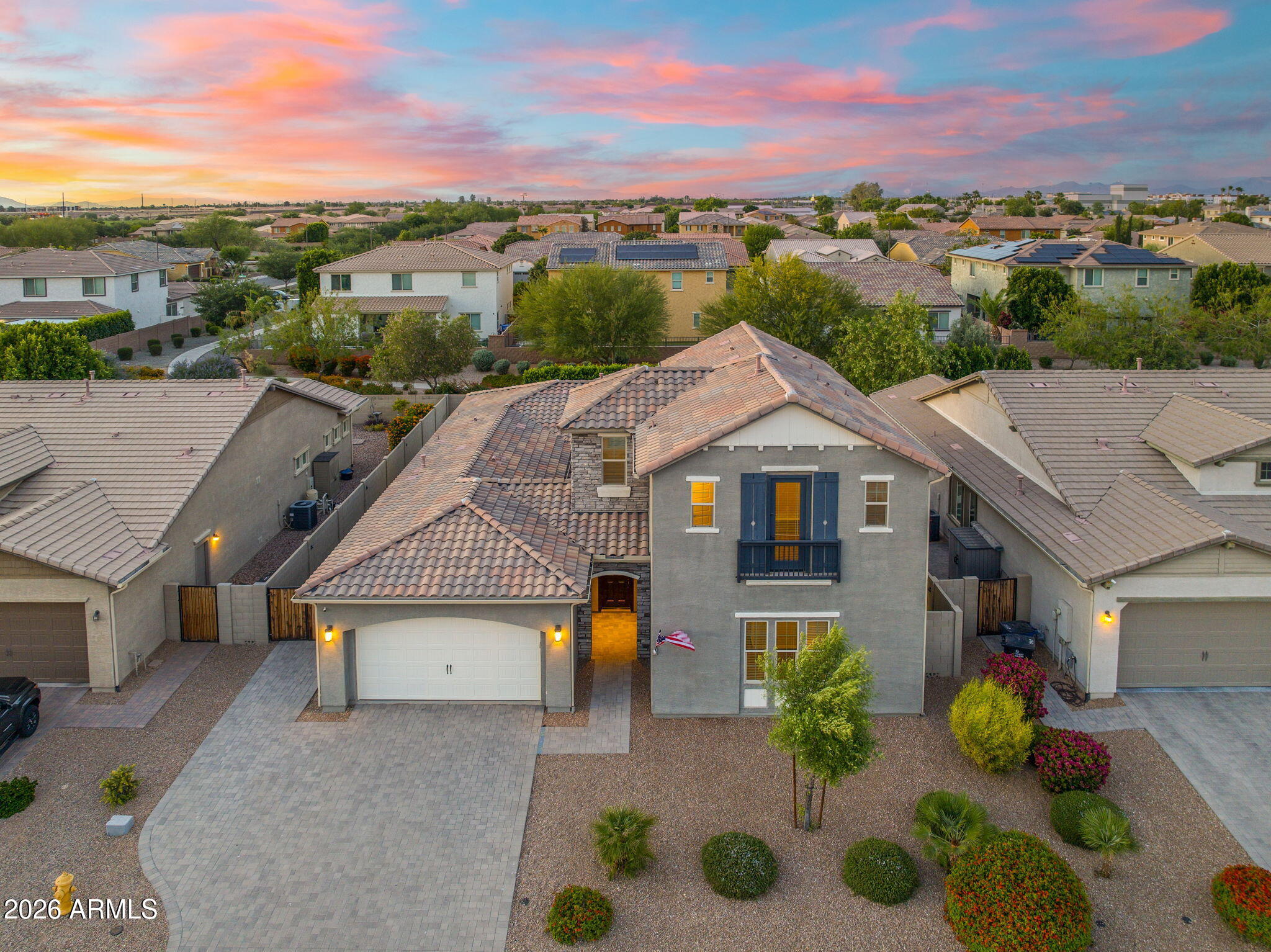 1130 East Kensington Road Gilbert, AZ 85297 - Photo 89 of 115 83-web-or-mls-Photo May 05 2026, 10 05 4