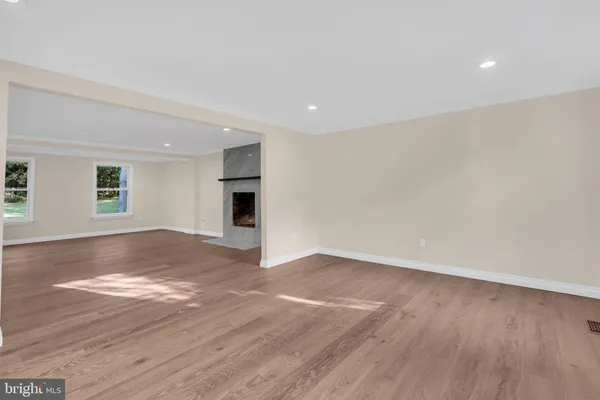 $5,750 | 2296 Archdale Road, Reston, VA 20191