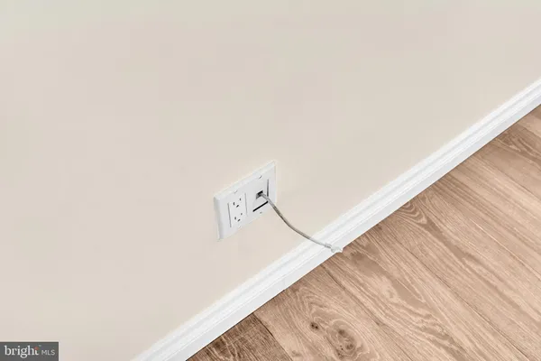 $5,750 | 2296 Archdale Road, Reston, VA 20191