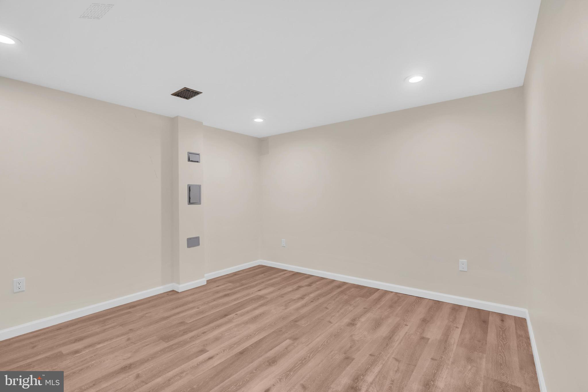 2296 Archdale Road Reston, VA 20191 - Photo 54 of 55