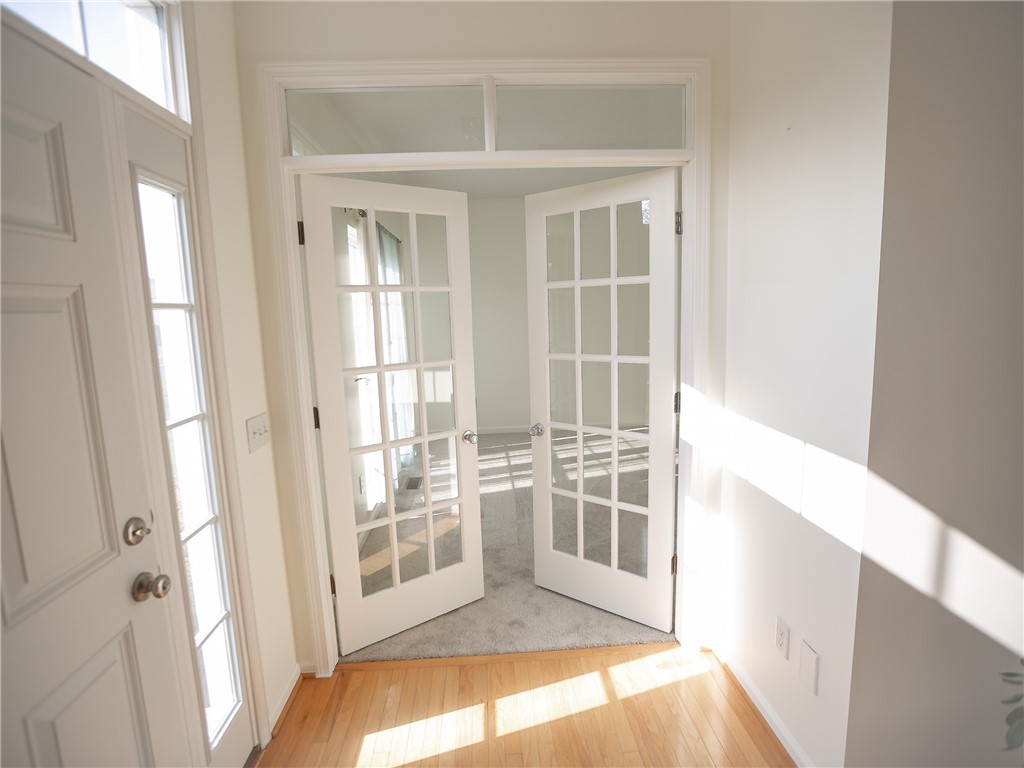 616 Maris Run Webster, NY 14580 - Photo 6 of 29 Den/Office/Sitting Room