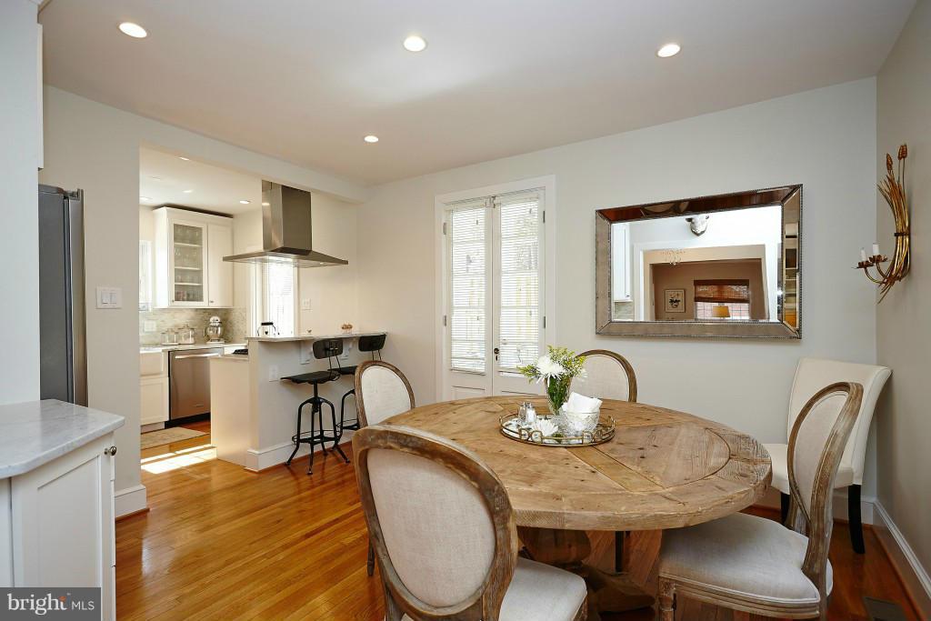 3830 Chesterbrook Road Arlington, VA 22207 - Photo 8 of 23 Dining Room