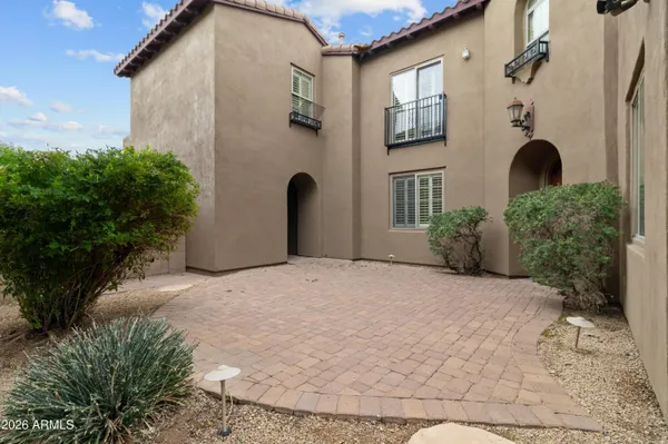 $4,499 | 3724 East Robin Lane, Phoenix, AZ 85050
