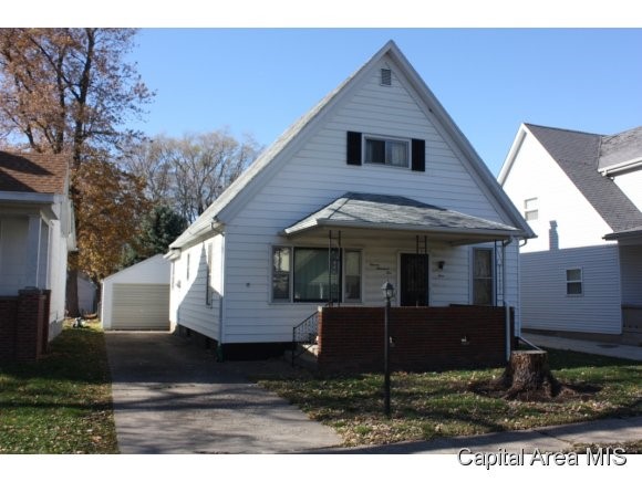 1105 North 12th Street Springfield, IL 62702 - Photo 1 of 13