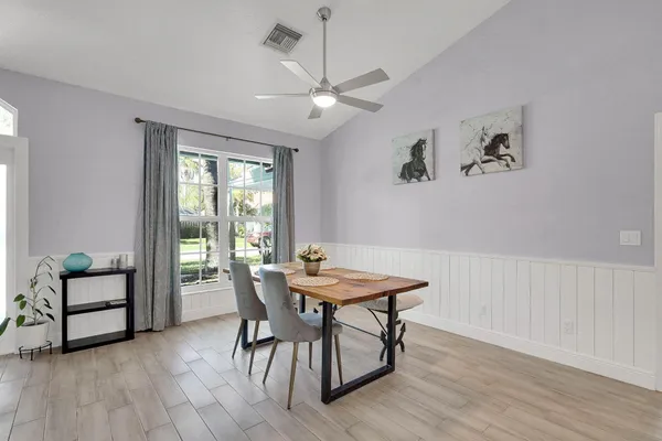 $2,500 | 1176 Staghorn Street, Wellington, FL 33414