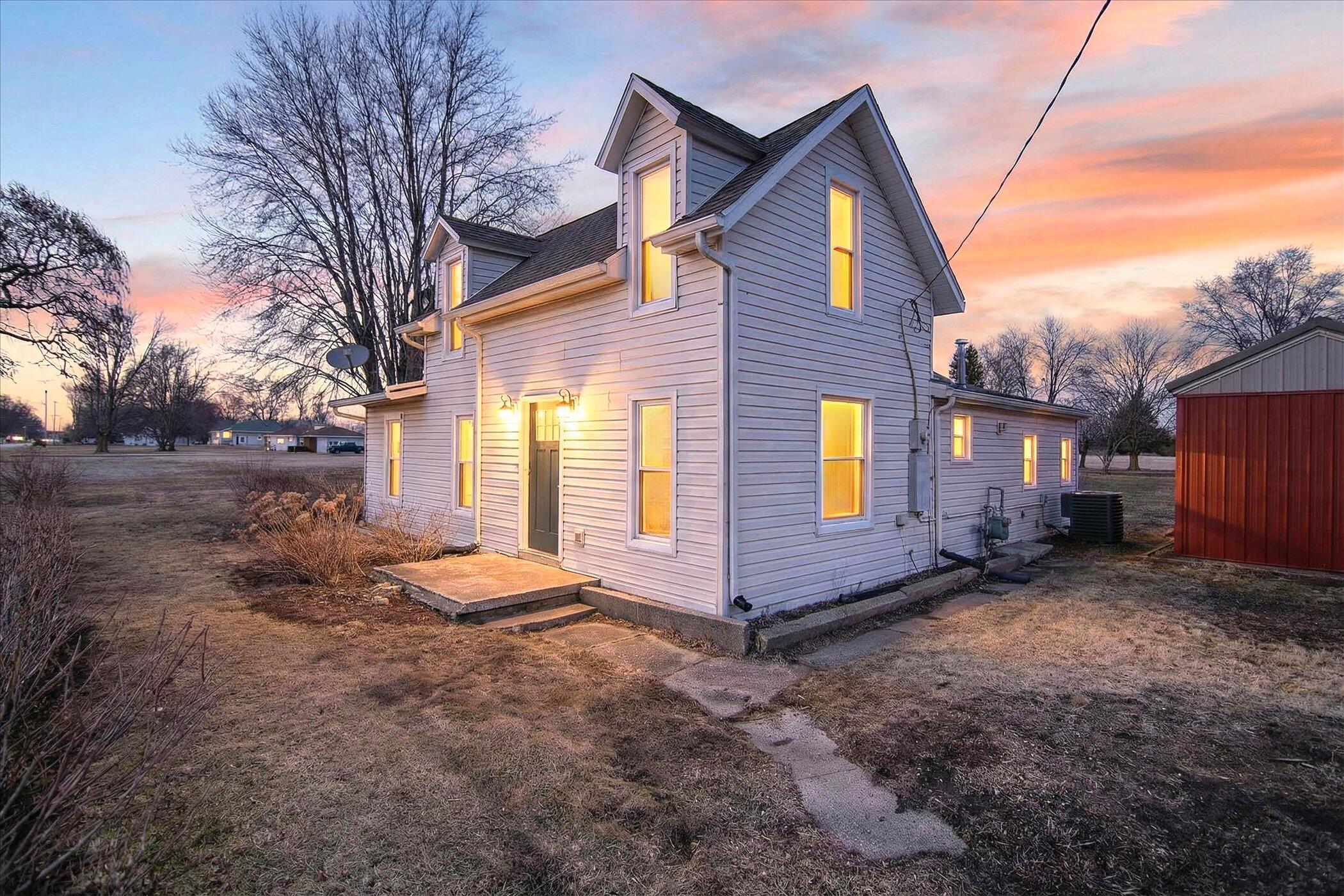 01-12250-Wabash-Rd-Milan-MI-48160-Window