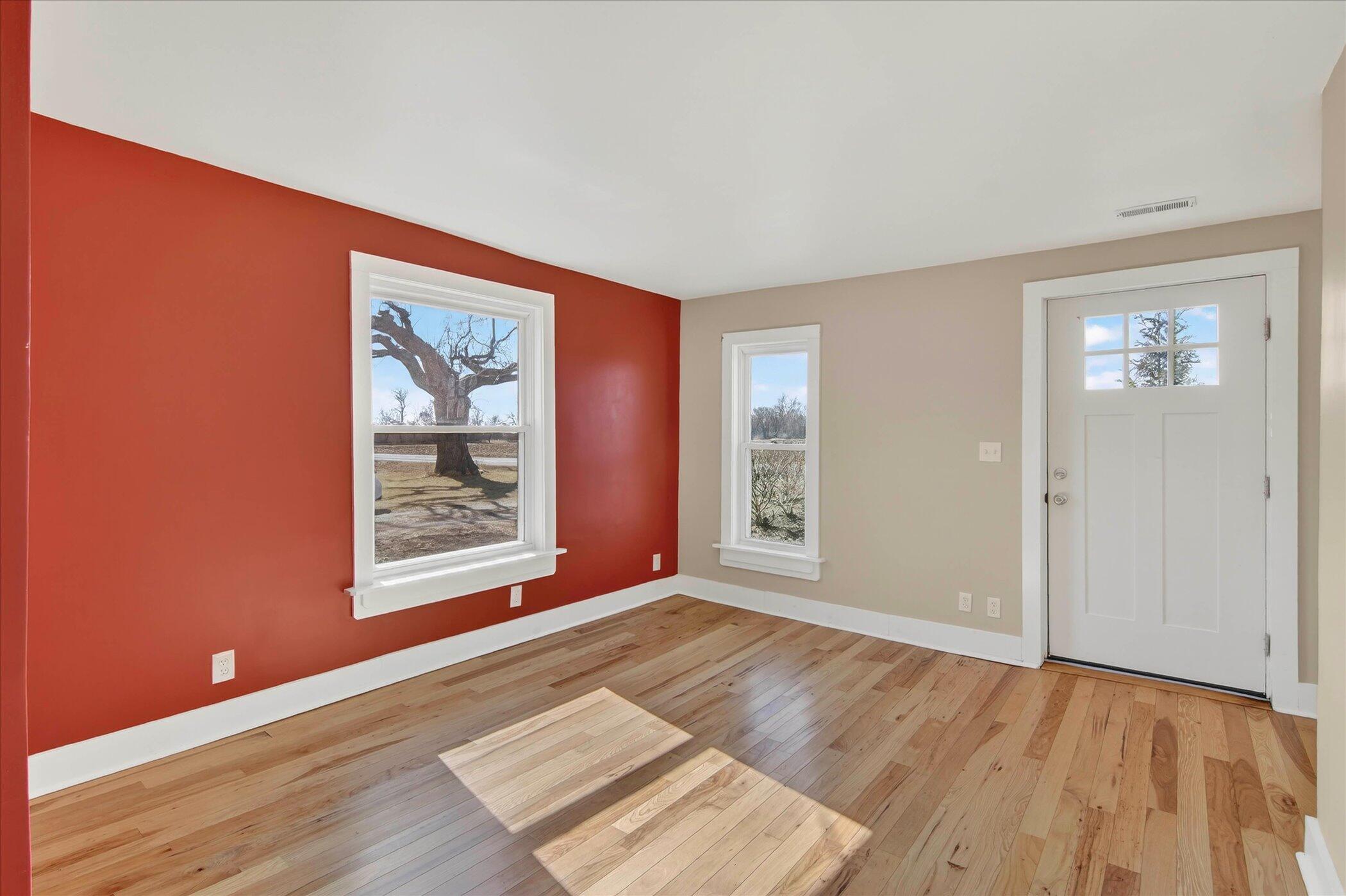 12250 Wabash Road Milan, MI 48160 - Photo 11 of 49 11-12250-Wabash-Rd-Milan-MI-48160-Window