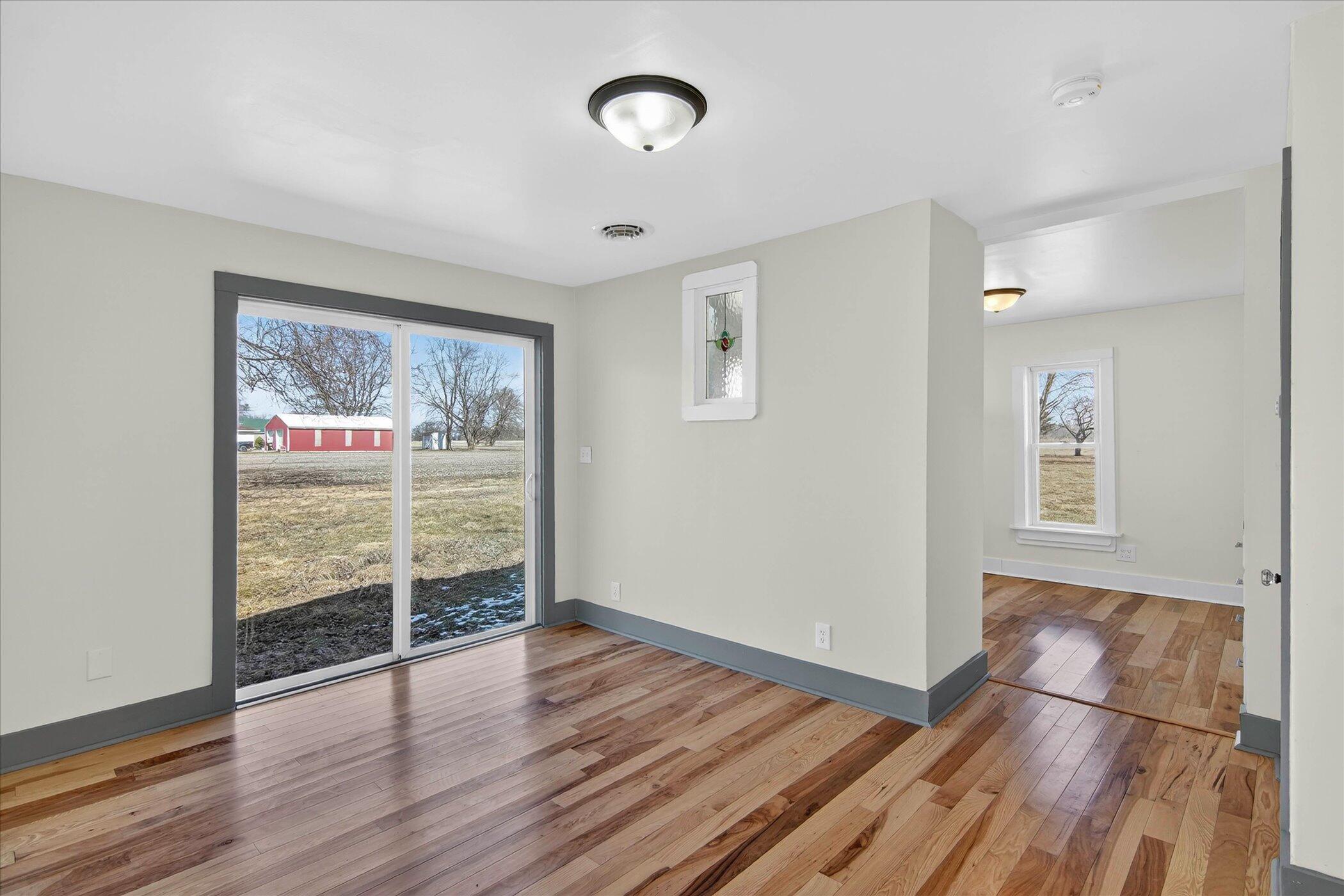 12250 Wabash Road Milan, MI 48160 - Photo 17 of 49 17-12250-Wabash-Rd-Milan-MI-48160-Window