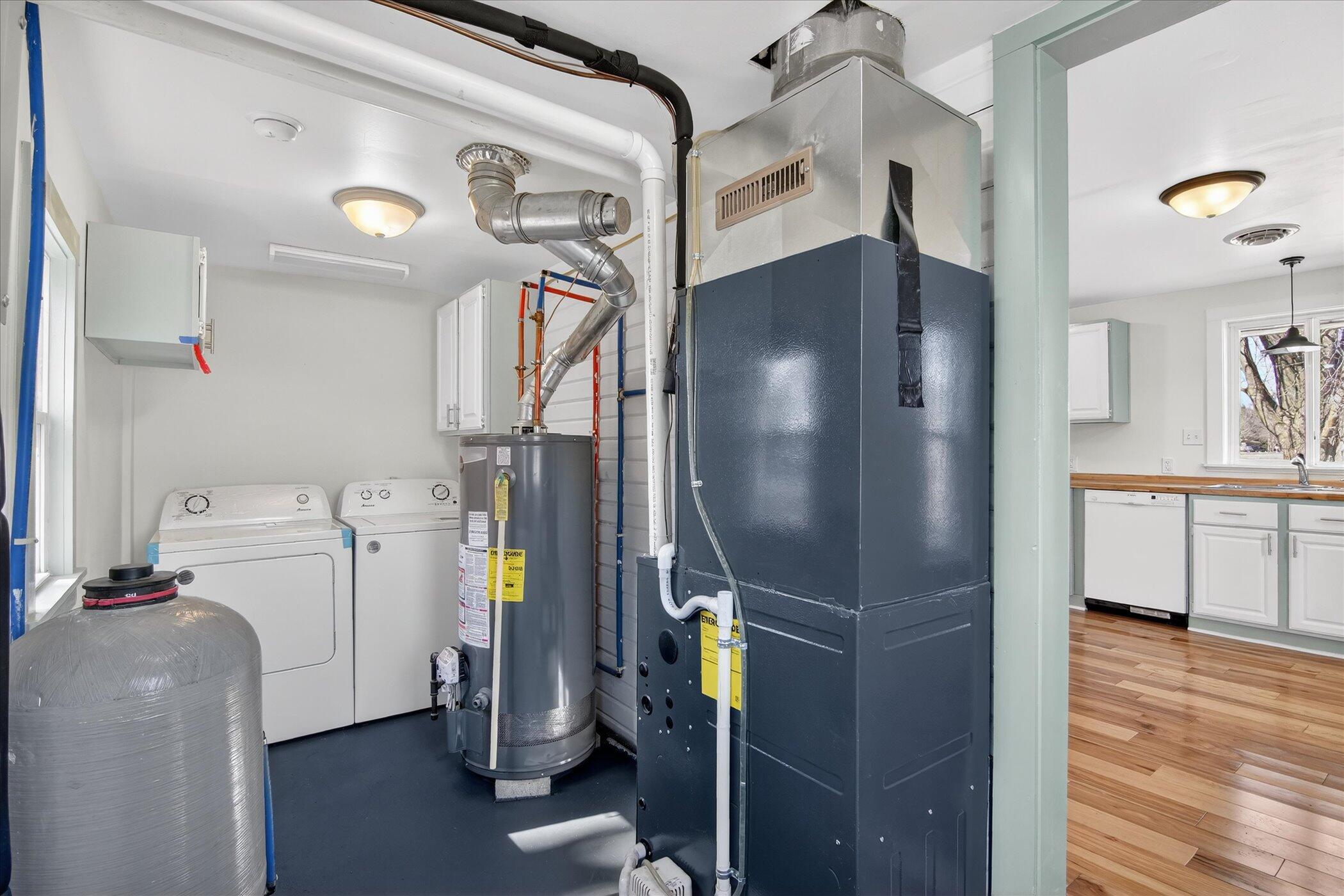 12250 Wabash Road Milan, MI 48160 - Photo 38 of 49 38-12250-Wabash-Rd-Milan-MI-48160-Window