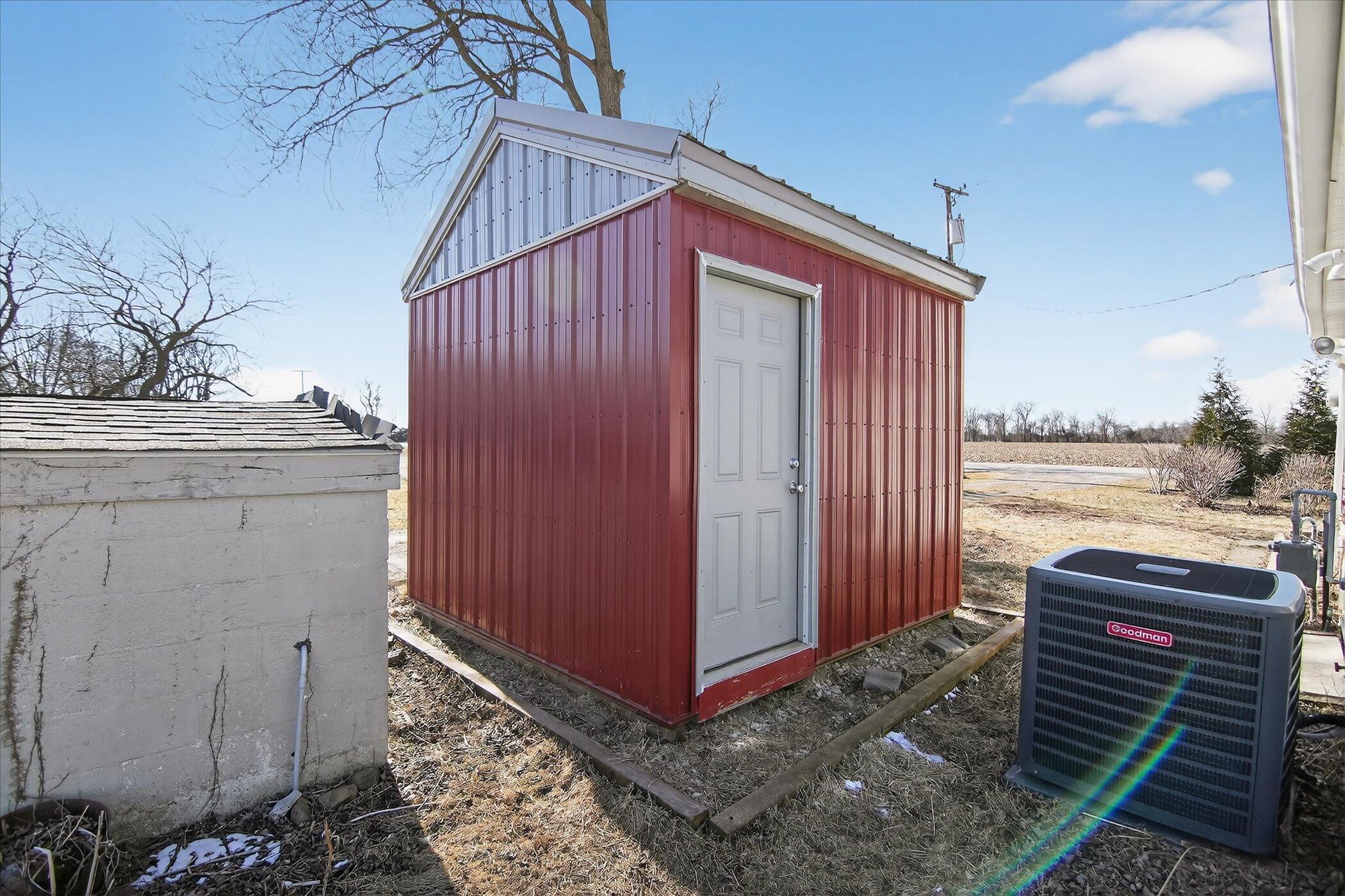 12250 Wabash Road Milan, MI 48160 - Photo 43 of 49 43-12250-Wabash-Rd-Milan-MI-48160-Window