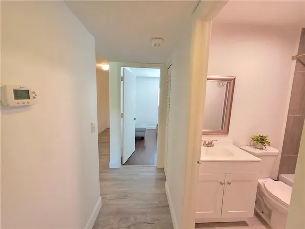 $125,900 | 2750 East Bay Drive, Unit 10E, Largo, FL 33771