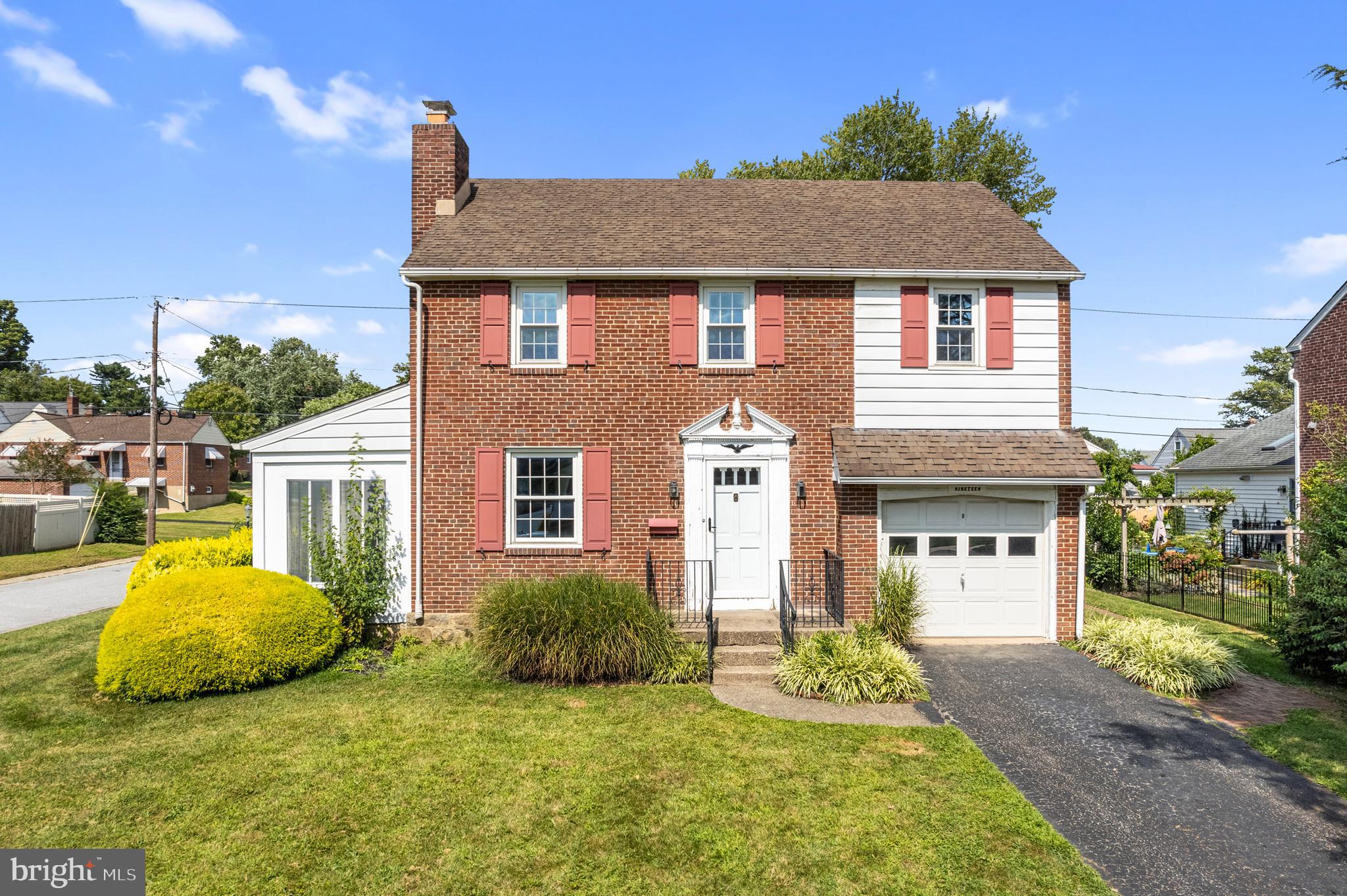 19 Rolling Road Claymont, DE 19703 - Photo 1 of 28 Gallery Image 1