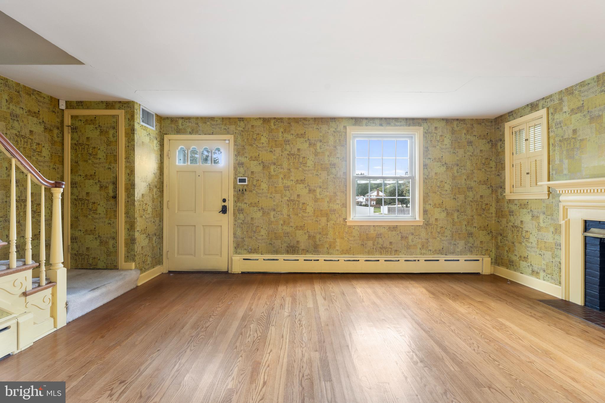 19 Rolling Road Claymont, DE 19703 - Photo 6 of 28 Gallery Image 6