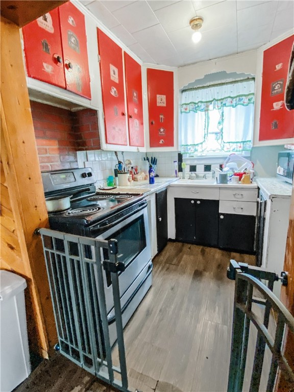 344 Grove Street Woonsocket, RI 02895 - Photo 4 of 11 Kitchen