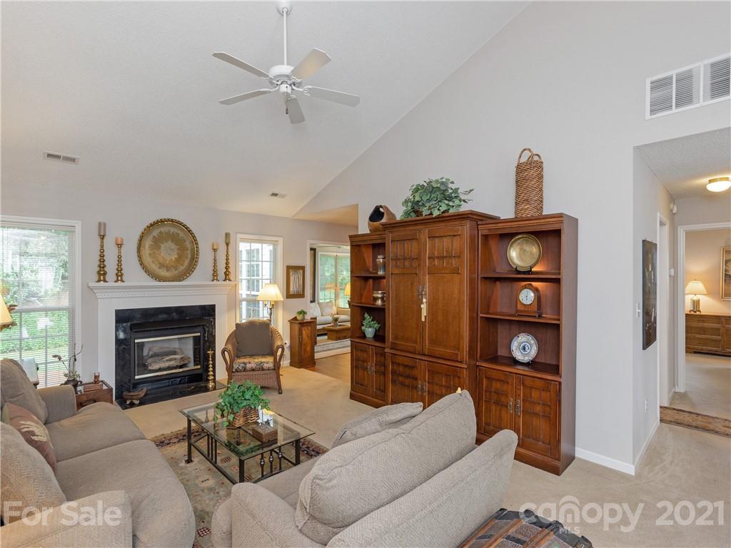 128 Stonehollow Road Fletcher, NC 28732 - Photo 4 of 24