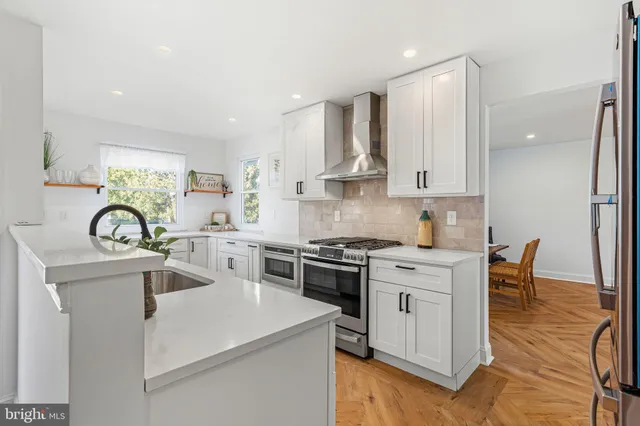 $5,000 | 15162 Wayside Road, Philadelphia, PA 19116